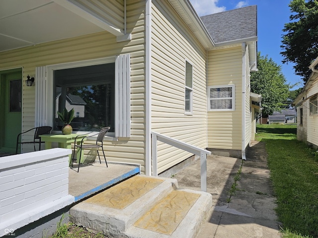 554 W Taylor St, Shelbyville, IN 46176 - photo 24