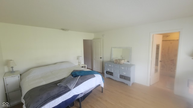 713 Driftwood Cir, Danville, IN 46122 - bedroom featuring light wood finished floors