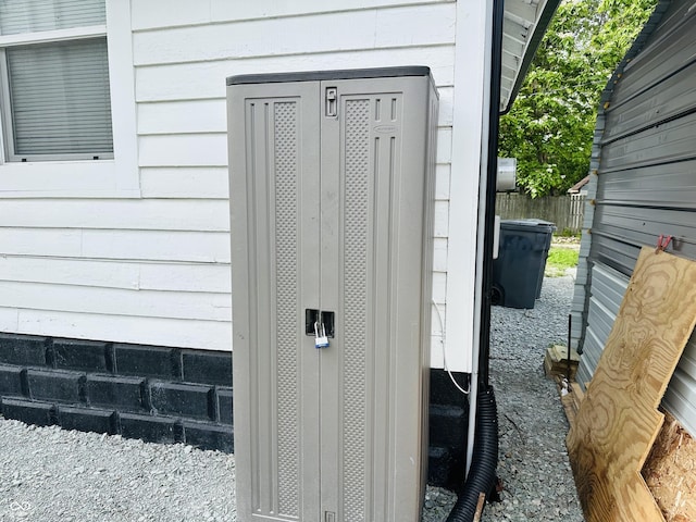 38 Hendricks Pl, Indianapolis, IN 46201 - exterior view