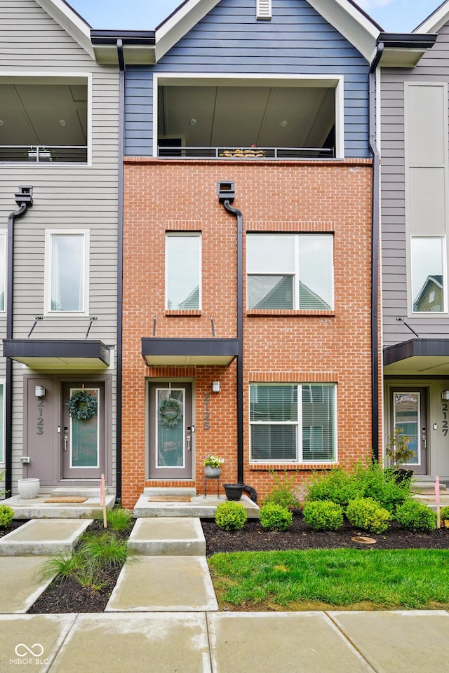 2125 Coretta Way, Indianapolis, IN 46202 - multi unit property with brick siding