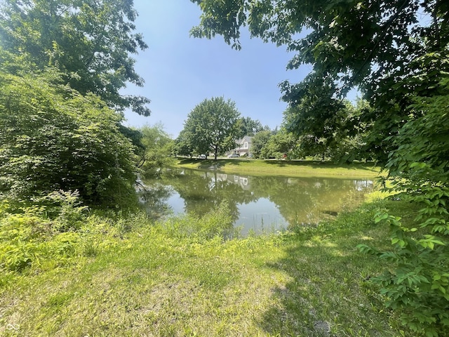 4566 Melbourne Rd, Indianapolis, IN 46228 - water view