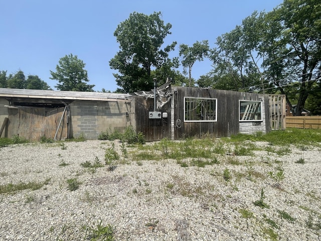4566 Melbourne Rd, Indianapolis, IN 46228 - view of outdoor structure