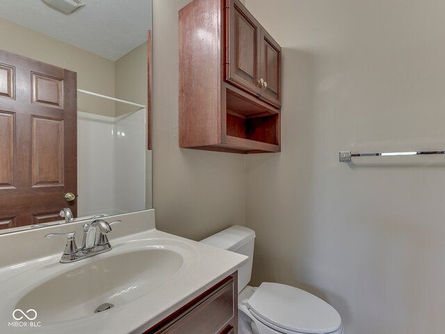 20 Forrests Edge Ct, Indianapolis, IN 46227 - full bathroom with toilet, a shower, and vanity