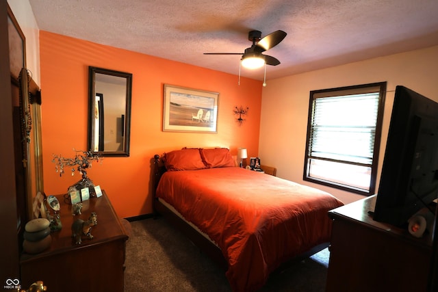 5654 Paradise Dr, Martinsville, IN 46151 - bedroom with carpet floors, a textured ceiling, and ceiling fan