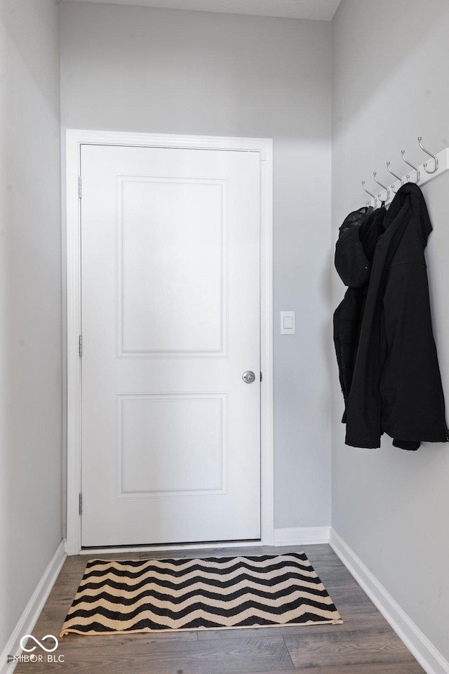 7834 Fairwood Blvd, Plainfield, IN 46168 - mudroom featuring baseboards and wood finished floors