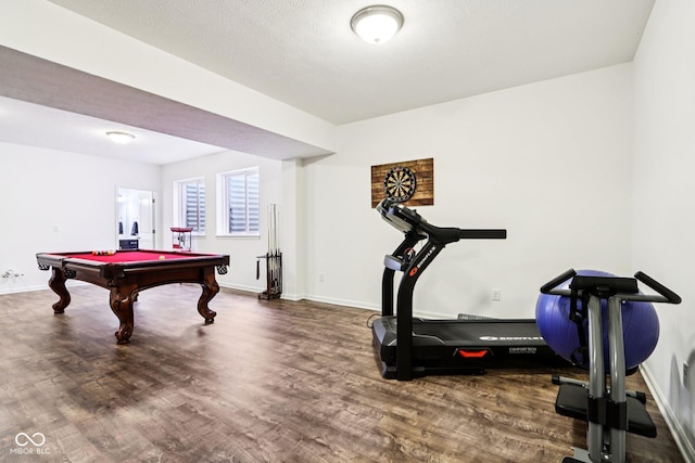1521 Avondale Dr, Westfield, IN 46074 - exercise area featuring wood finished floors, billiards, and baseboards