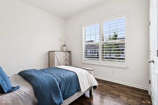 1521 Avondale Dr, Westfield, IN 46074 - bedroom featuring wood finished floors and baseboards