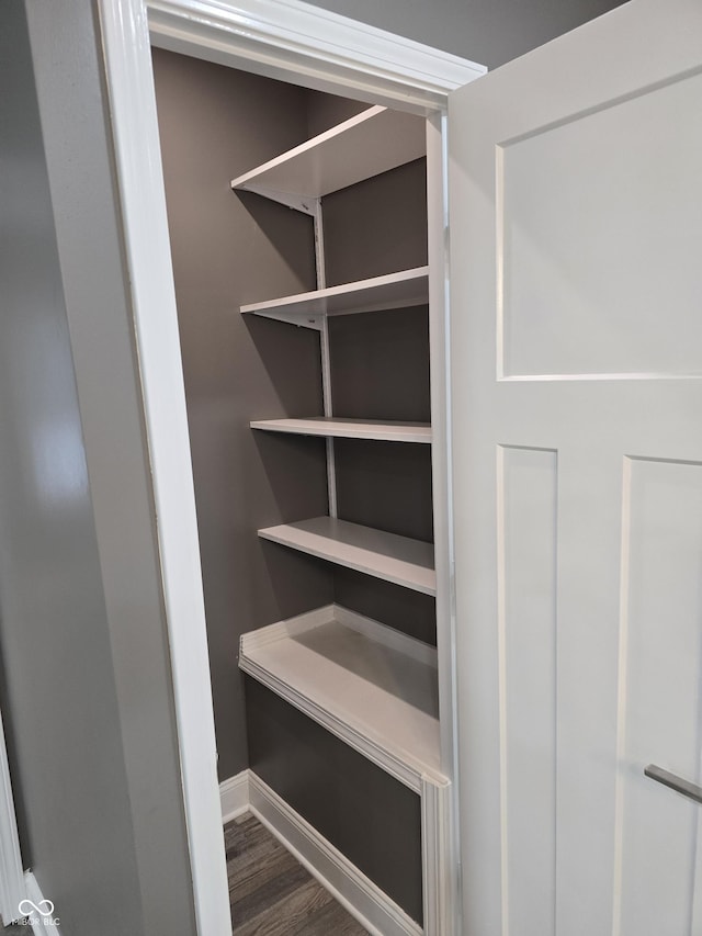 2035 S Pennsylvania St, Indianapolis, IN 46225 - view of closet