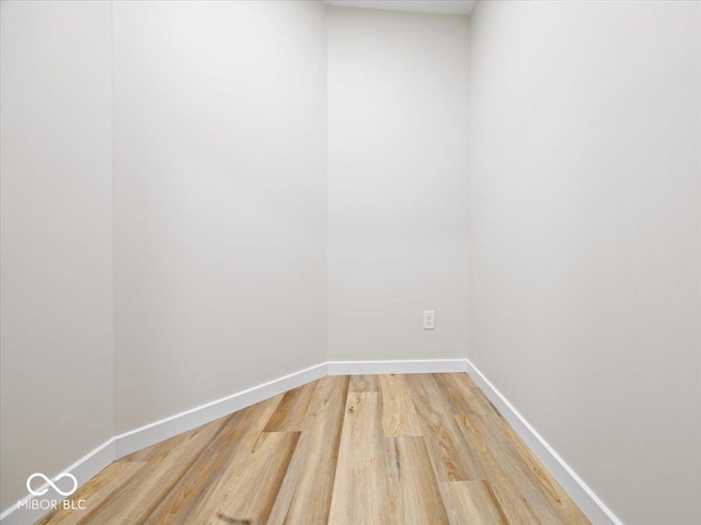 31 Mckenzie St, Shelbyville, IN 46176 - unfurnished room featuring light wood finished floors and baseboards