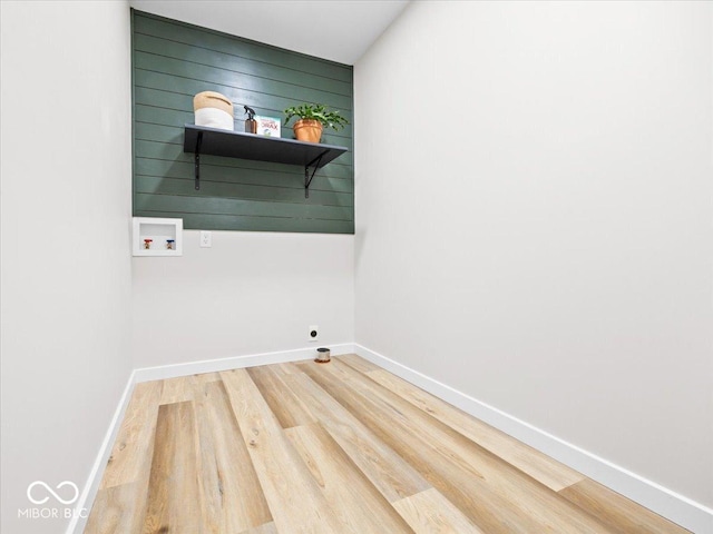 31 Mckenzie St, Shelbyville, IN 46176 - laundry room with hookup for a washing machine, wood finished floors, and baseboards
