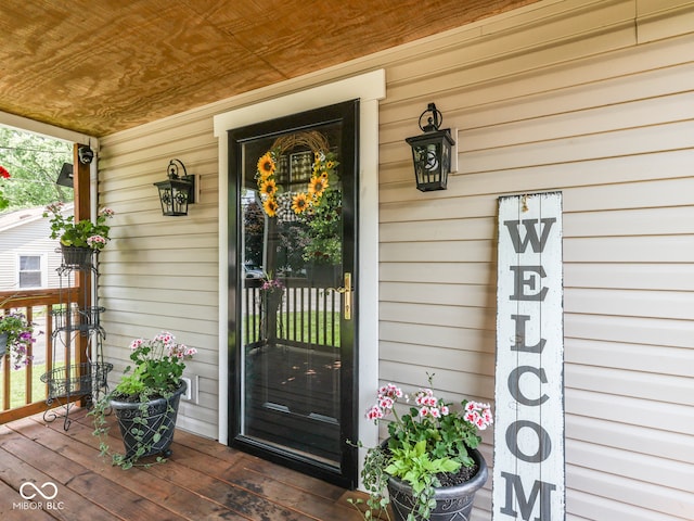 730 N Forsythe St, Franklin, IN 46131 - property entrance with covered porch