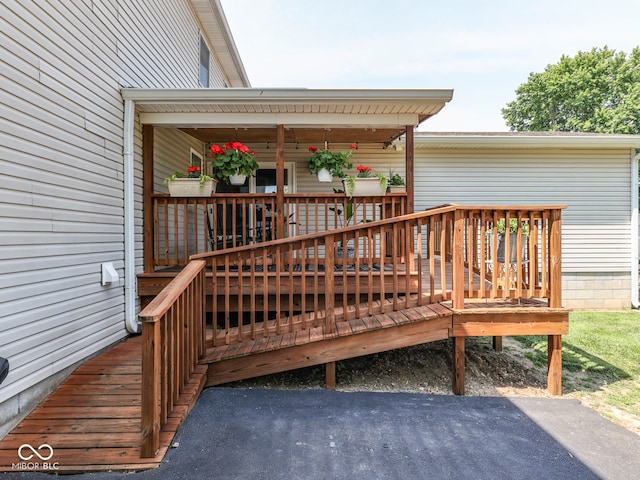 730 N Forsythe St, Franklin, IN 46131 - view of deck