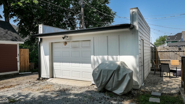 615 Orange St, Indianapolis, IN 46203 - view of garage