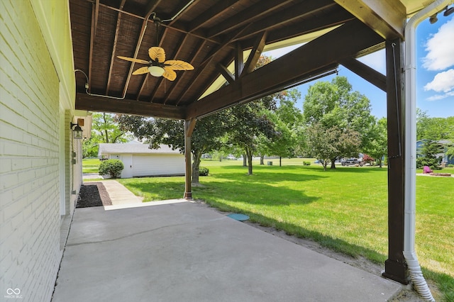 8510 N Carroll Rd, Indianapolis, IN 46236 - view of patio featuring a ceiling fan