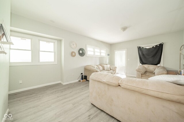 401 Wallace Ave, Indianapolis, IN 46201 - photo 4