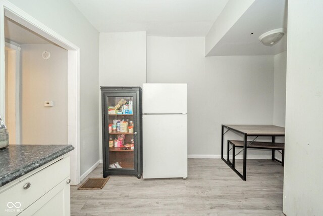 401 Wallace Ave, Indianapolis, IN 46201 - photo 5