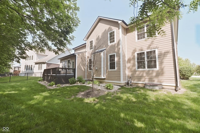 15201 Slateford Rd, Noblesville, IN 46062 - back of property with a deck