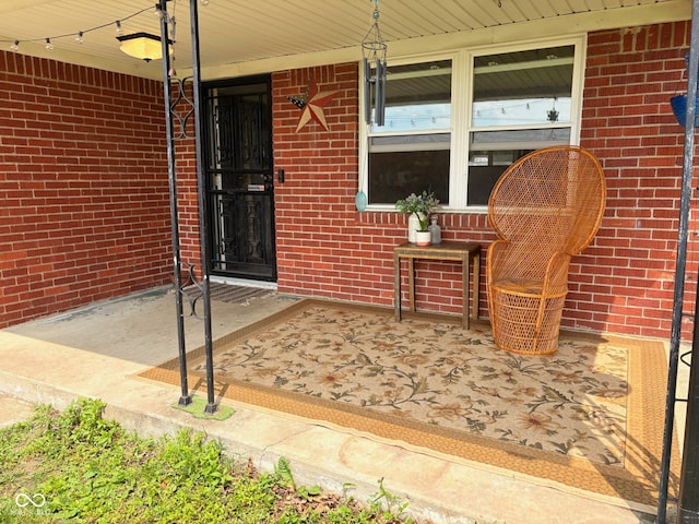 8990 N 850 W, Fairland, IN 46126 - view of porch