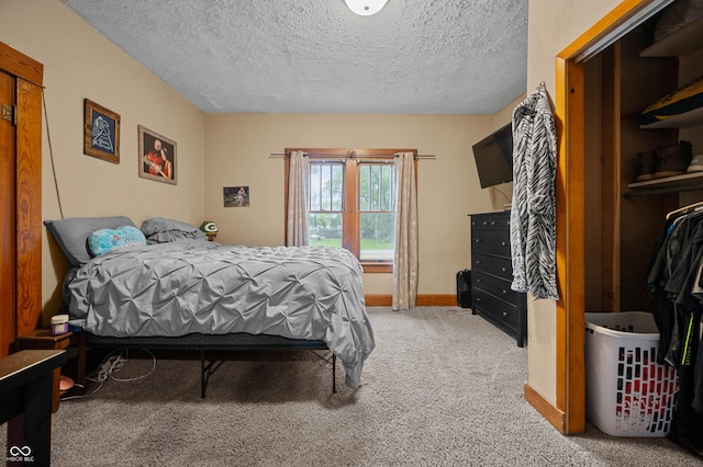 11780 S Hoover St, Clinton, IN 47842 - bedroom featuring carpet, a textured ceiling, and baseboards
