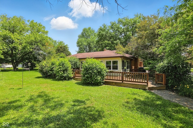 1914 S Avon Ave, Avon, IN 46123 - view of grassy yard featuring a deck