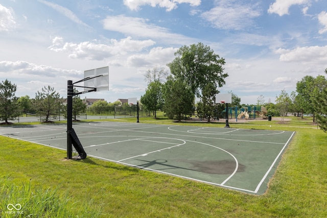 174 Straughn Ln, Westfield, IN 46074 - view of sport court with community basketball court and a lawn