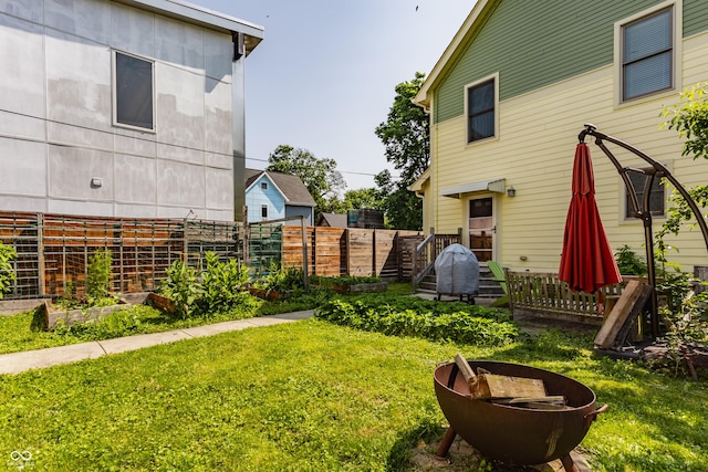 2020 N Park Ave, Indianapolis, IN 46202 - view of yard featuring a vegetable garden