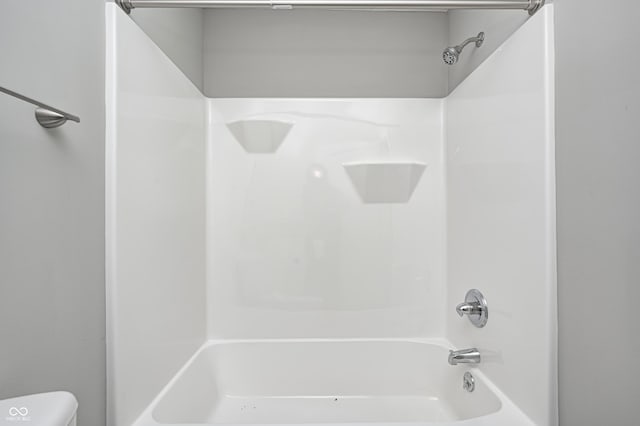 496 N County Road 325 W, Danville, IN 46122 - full bathroom with toilet and bathtub / shower combination