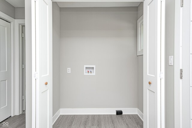 496 N County Road 325 W, Danville, IN 46122 - laundry area with hookup for a washing machine and wood finished floors