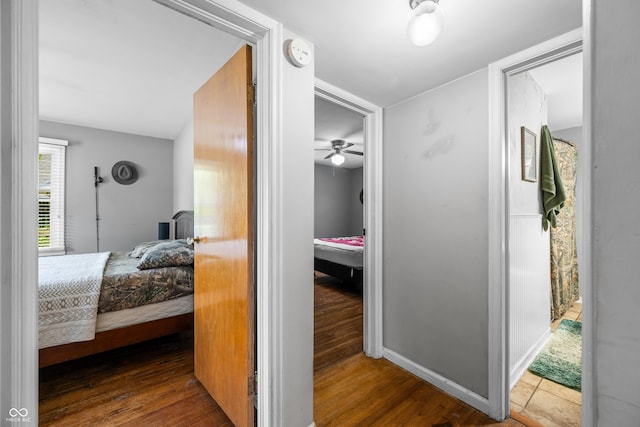 120 Hoss Rd, Indianapolis, IN 46217 - hall featuring wood finished floors and baseboards