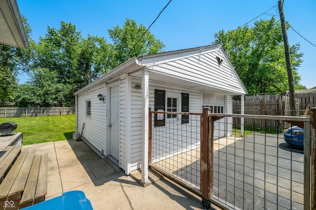 120 Hoss Rd, Indianapolis, IN 46217 - view of outbuilding