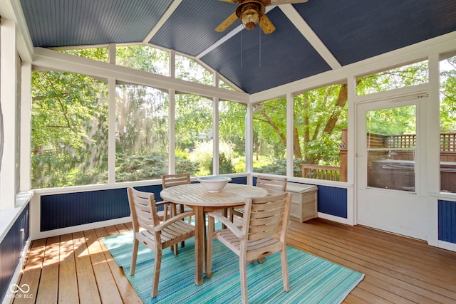4763 Woods Edge Dr, Zionsville, IN 46077 - sunroom / solarium with ceiling fan, vaulted ceiling, and outdoor dining area