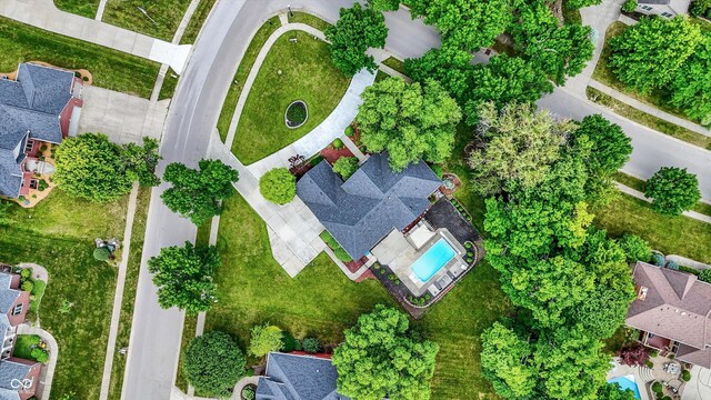 4075 Dartmoor Dr, Greenwood, IN 46143 - aerial view of a pool