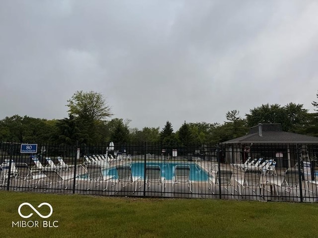 164 Wellington Pkwy, Noblesville, IN 46060 - view of community pool