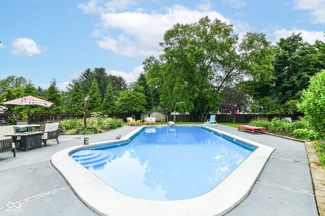 164 Wellington Pkwy, Noblesville, IN 46060 - view of pool with a patio, a fenced backyard, and view of scattered trees