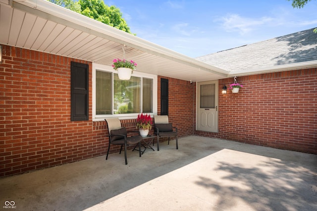 106 N Jamalee Way, Pendleton, IN 46064 - view of patio / terrace