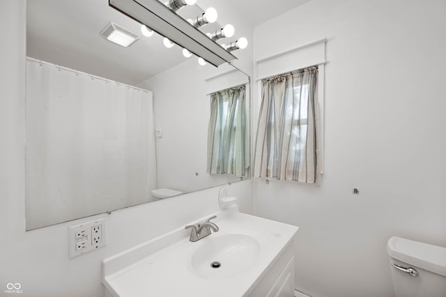 106 N Jamalee Way, Pendleton, IN 46064 - full bathroom featuring vanity and toilet