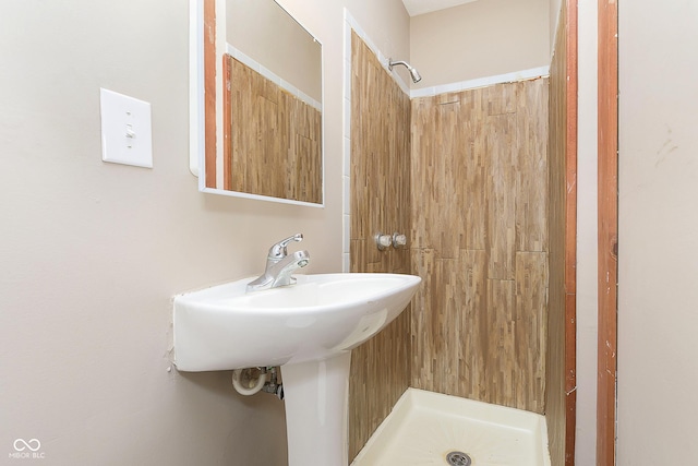 5110 S State Ave, Indianapolis, IN 46227 - full bathroom with a shower stall