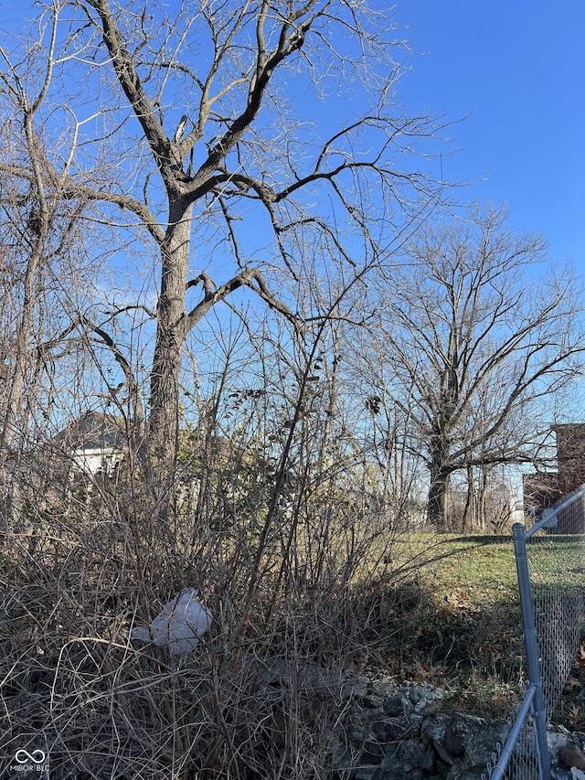 2057 Caroline Ave, Indianapolis, IN 46218 - photo 1