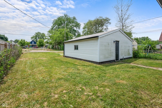 1529 E Tabor St, Indianapolis, IN 46203 - view of yard featuring an outbuilding