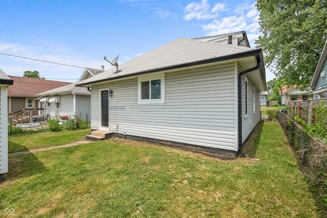 1529 E Tabor St, Indianapolis, IN 46203 - rear view of house featuring entry steps