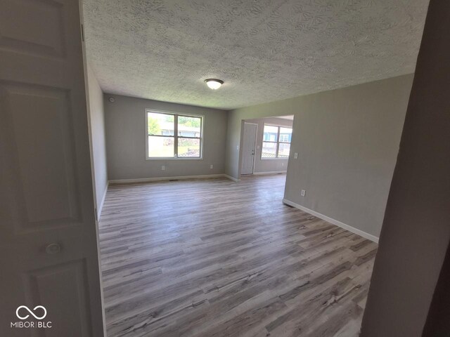 724 Iroquois St, Anderson, IN 46012 - photo 17