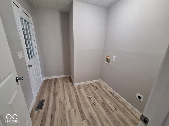 724 Iroquois St, Anderson, IN 46012 - photo 31
