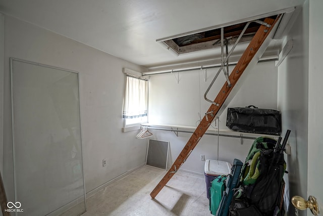 307 E 5th St, Sheridan, IN 46069 - view of below grade area