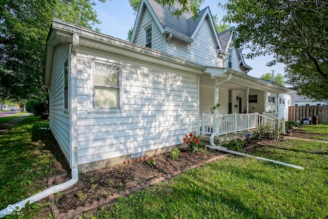 307 E 5th St, Sheridan, IN 46069 - view of side of home with covered porch