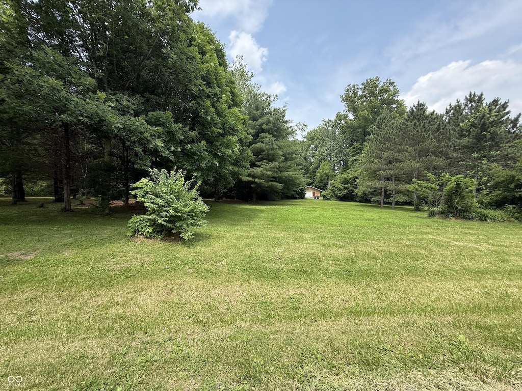 9754 Old Orchard Ct, Terre Haute, IN 47805