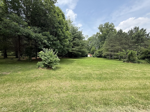 9754 Old Orchard Ct, Terre Haute, IN 47805