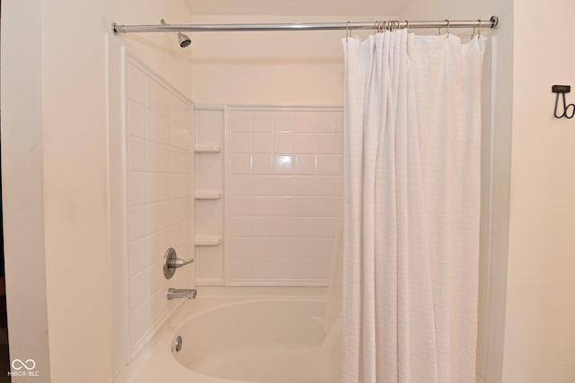 680 Albermarle Dr, Pittsboro, IN 46167 - full bathroom with shower / bath combo with shower curtain