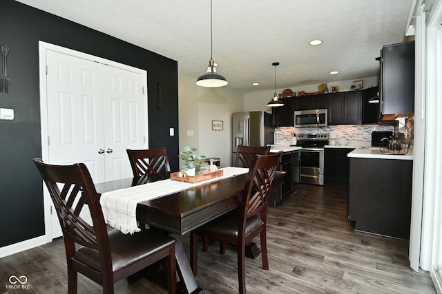 680 Albermarle Dr, Pittsboro, IN 46167 - dining room with wood finished floors, recessed lighting, and baseboards