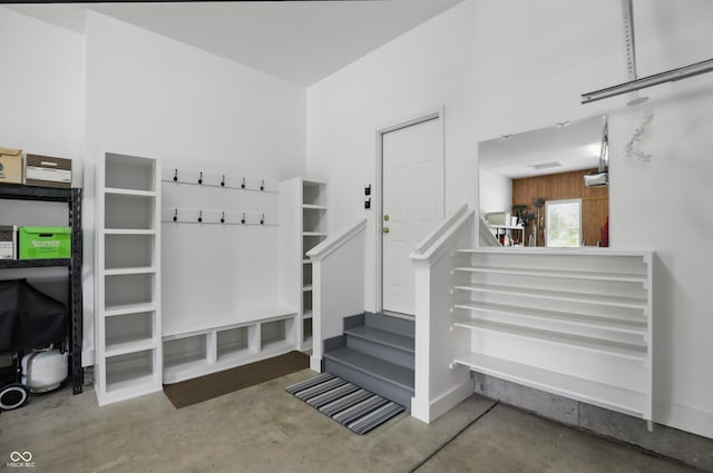 16802 Oak Manor Dr, Westfield, IN 46074 - mudroom featuring concrete floors