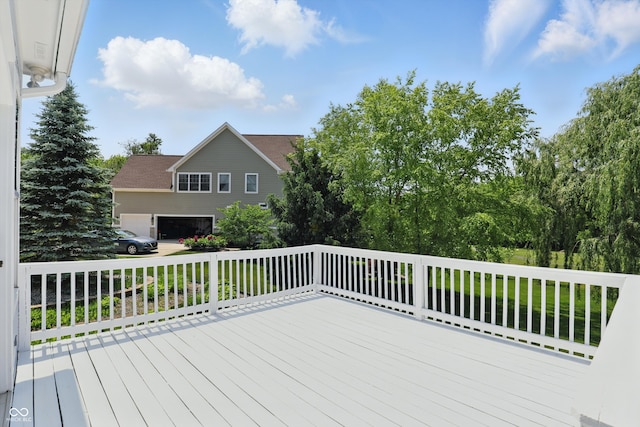 16802 Oak Manor Dr, Westfield, IN 46074 - deck featuring a garage